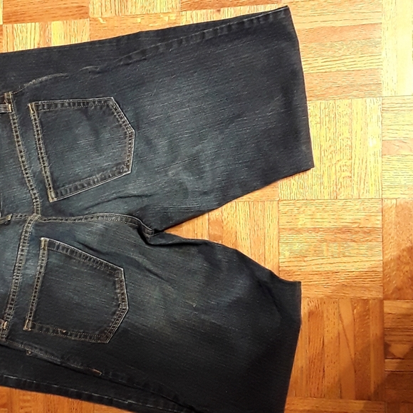 Old Navy Loose - Picture 4 of 4